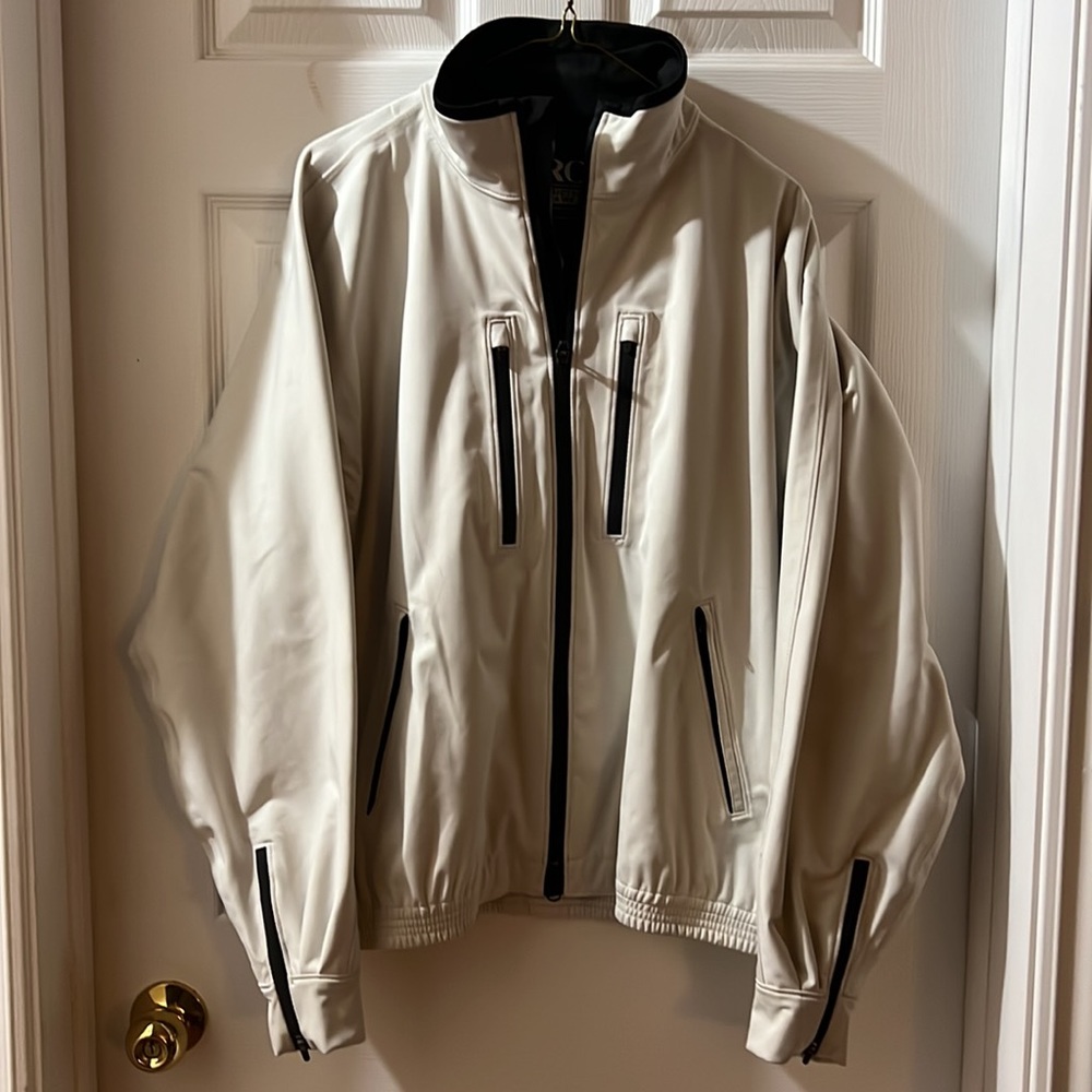 Zero restriction golf outerwear USA mens M excellent condition wind rain jacket